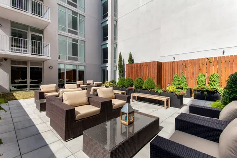 $3,250 | 267 6th Street, Unit 6H | Park Slope