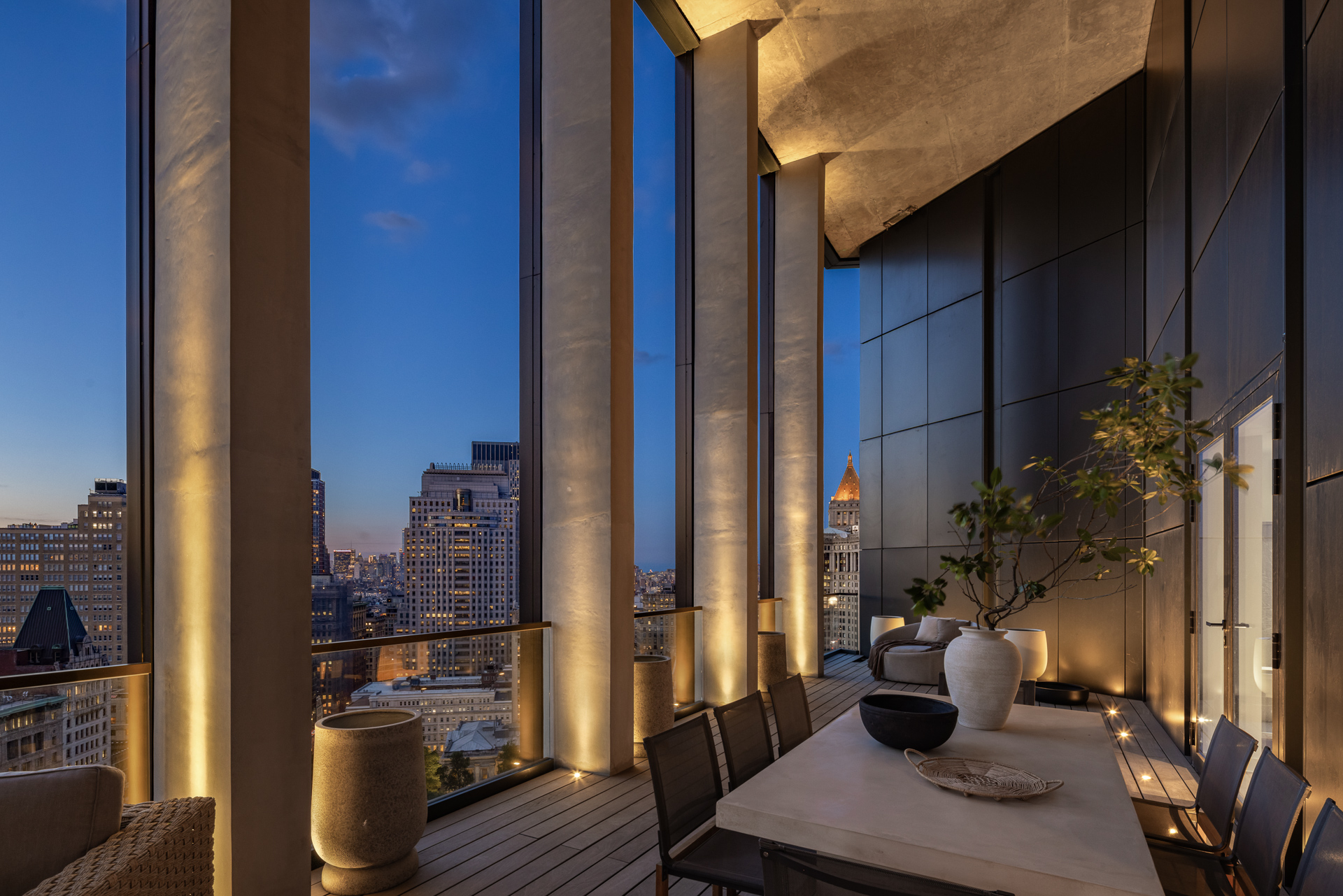 33 Park Row, Unit PH1 Manhattan, NY 10038 - Photo 2 of 15 a view of balcony and patio