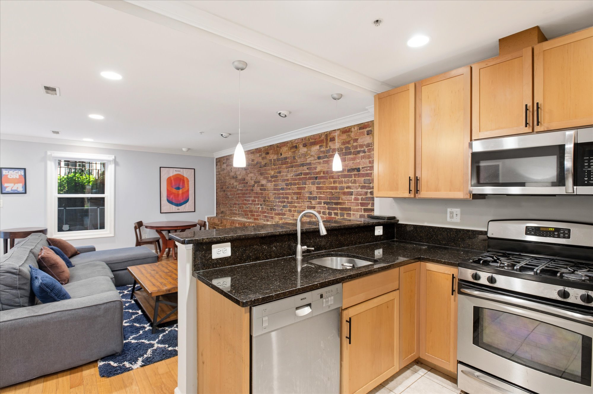28 Bryant Street Northwest, Unit 1 Washington, DC 20001 - Photo 10 of 27