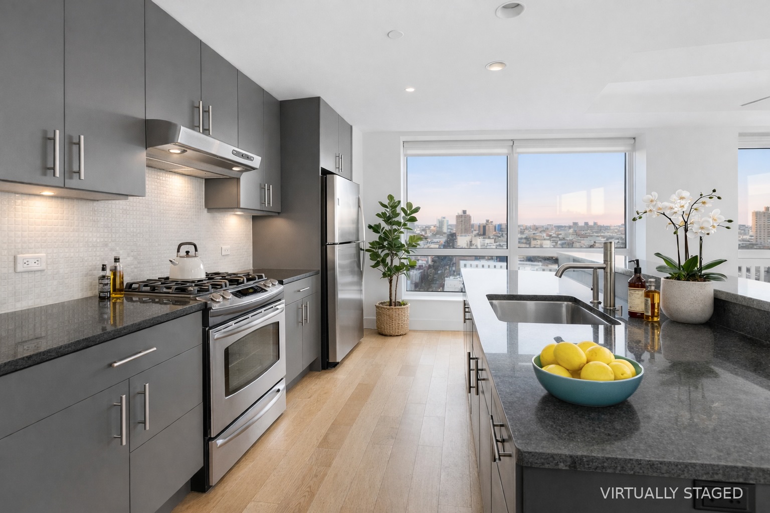 440 Kent Avenue, Unit 18E Brooklyn, NY 11249 - Photo 2 of 8