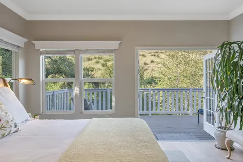 Contact Agent | 141 Sherwood Drive, Westlake Village, CA 91361