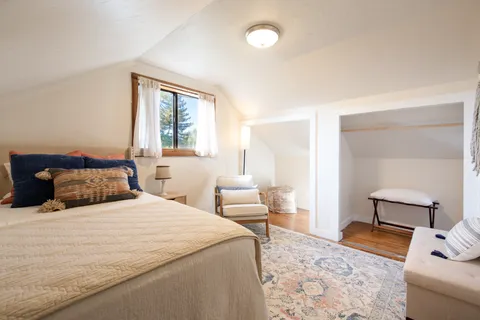 $1,175,000 | 8931 Oak Grove Avenue, Sebastopol, CA 95472