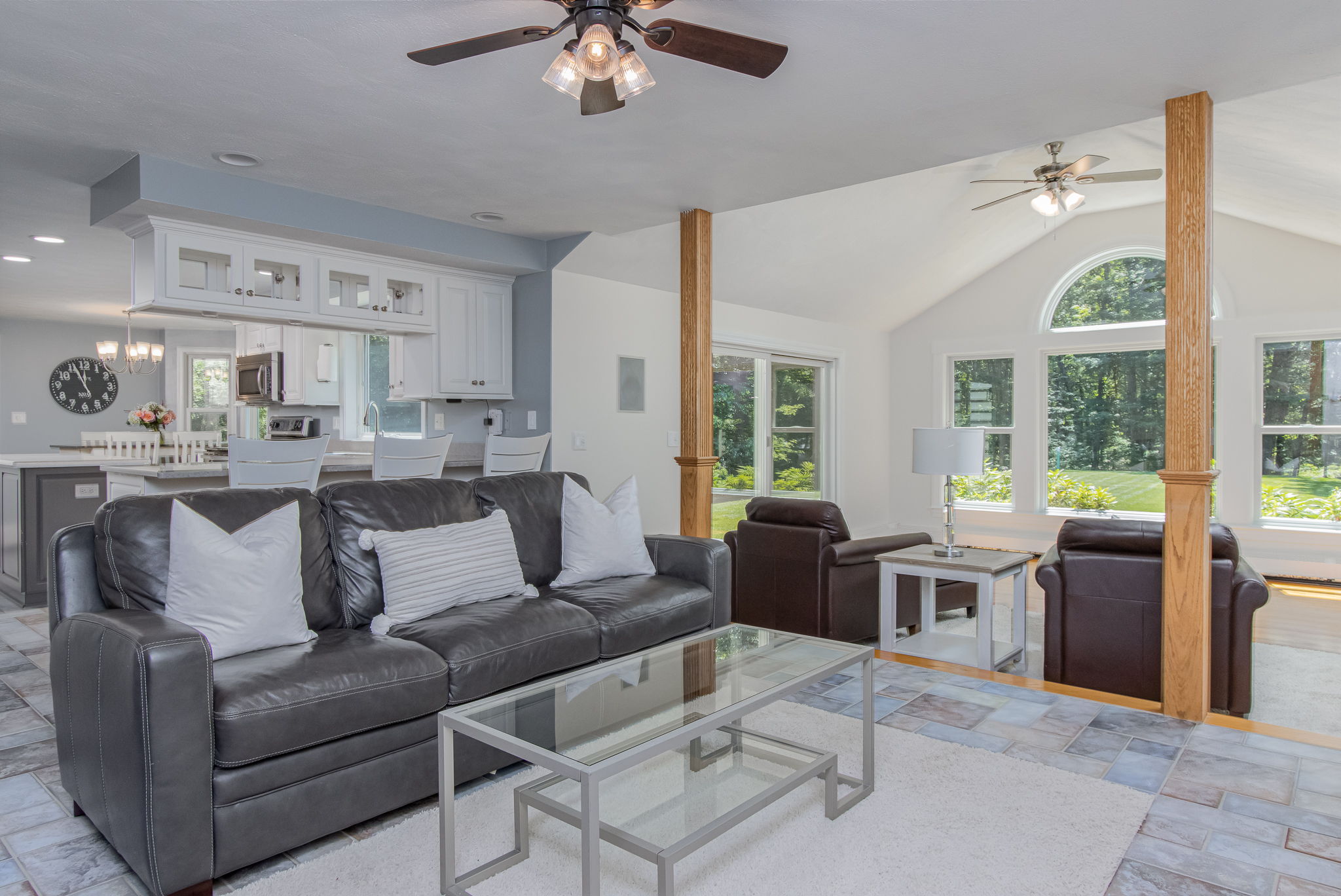 4 Upton Street Dunstable, MA 01827 - Photo 10 of 40