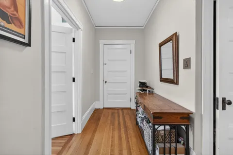 Contact Agent | 17 Park Vale, Unit 4, Brookline, MA 02446