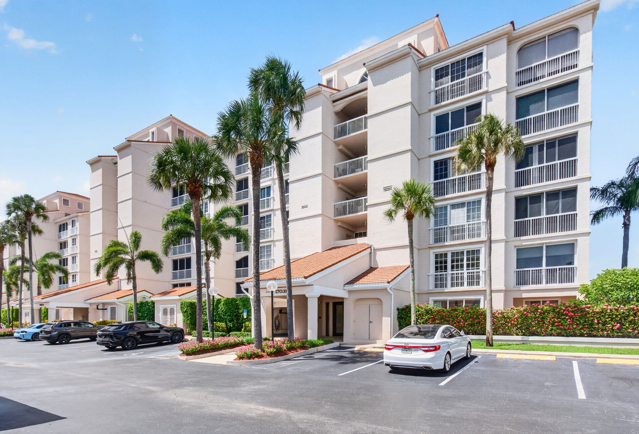 17031 Boca Club Boulevard, Unit 104A Boca Raton, FL 33487 - Photo 1 of 22