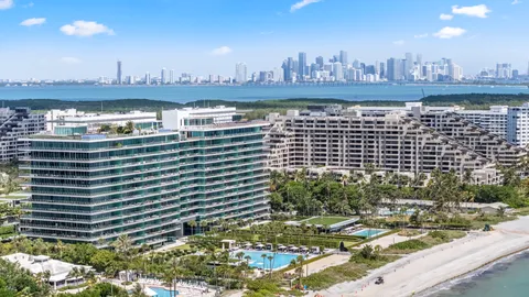 $3,150,000 | 350 Ocean Drive, Unit Undisclosed, Key Biscayne, FL 33149