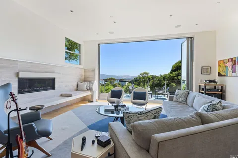 Contact Agent | 19 Toyon Lane, Sausalito, CA 94965