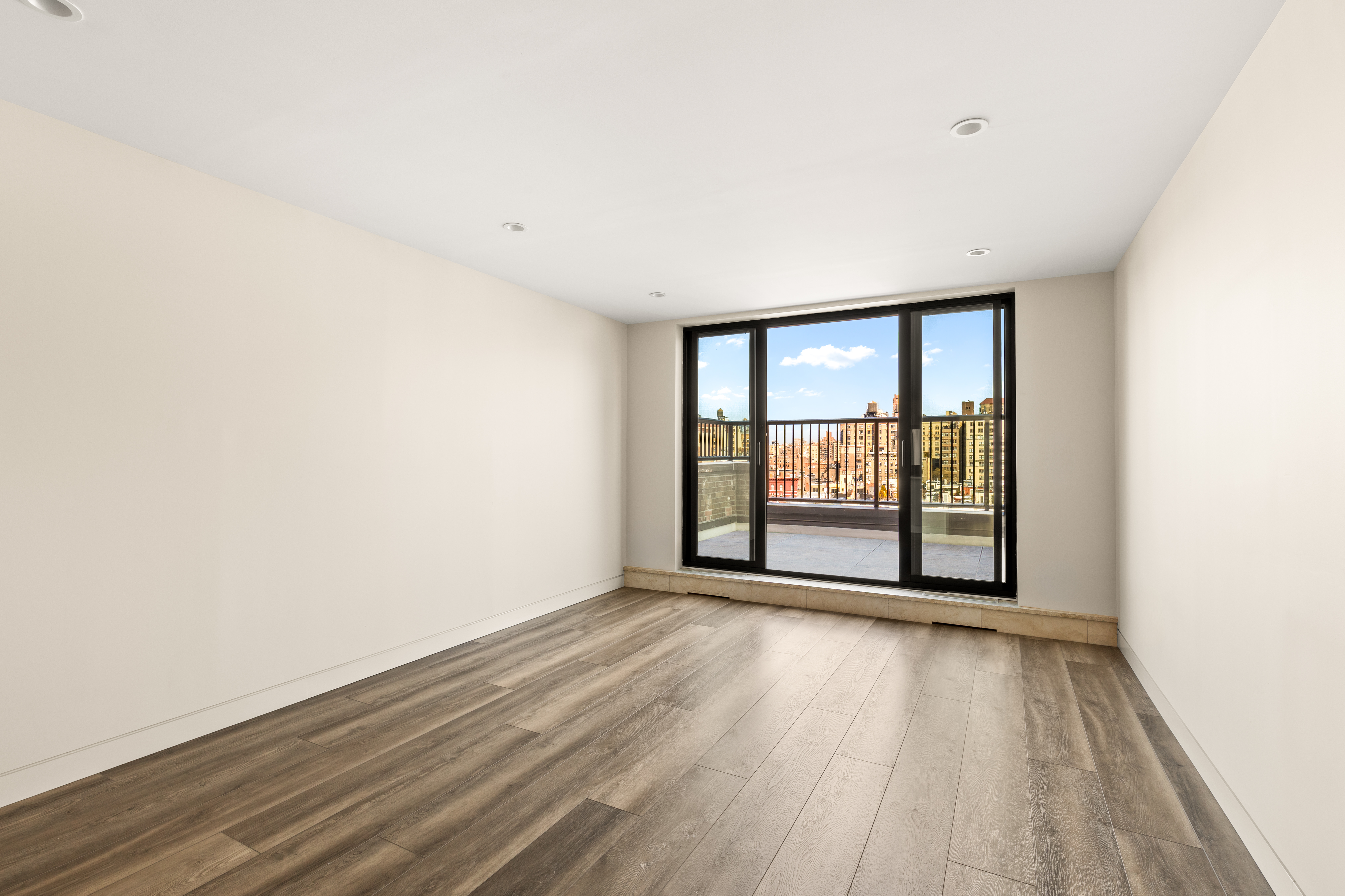 48 West 68th Street, Unit PHA Manhattan, NY 10023 - Photo 7 of 21