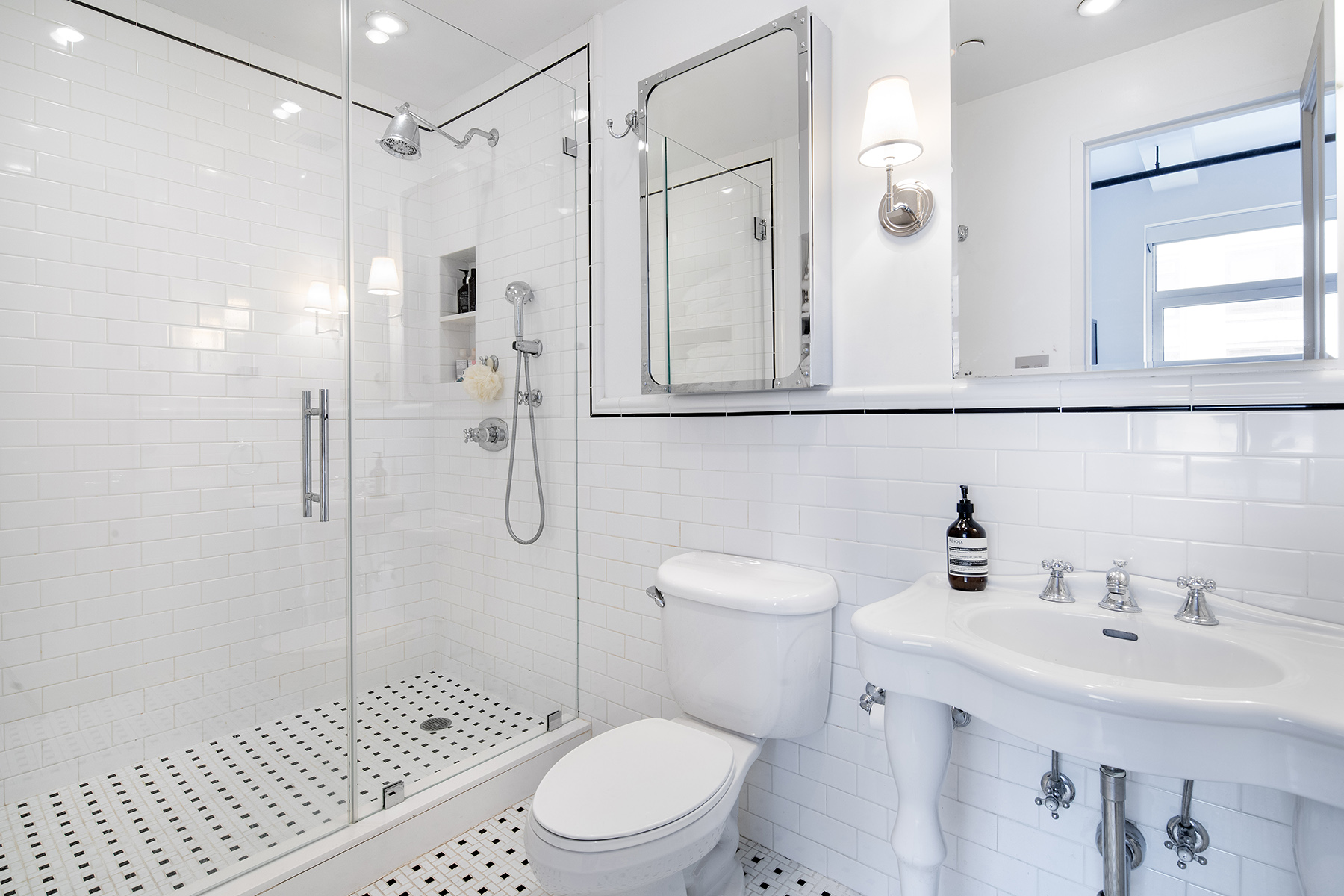 14 East 4th Street, Unit 821 Manhattan, NY 10012 - Photo 6 of 7
