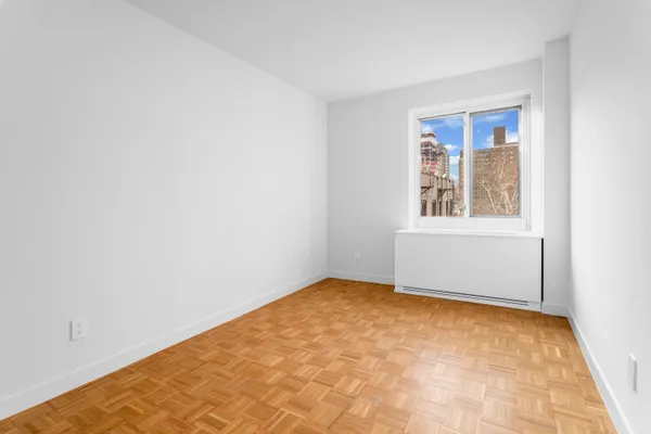 $8,600 | 100 West 89th Street, Unit 6B | Upper West Side