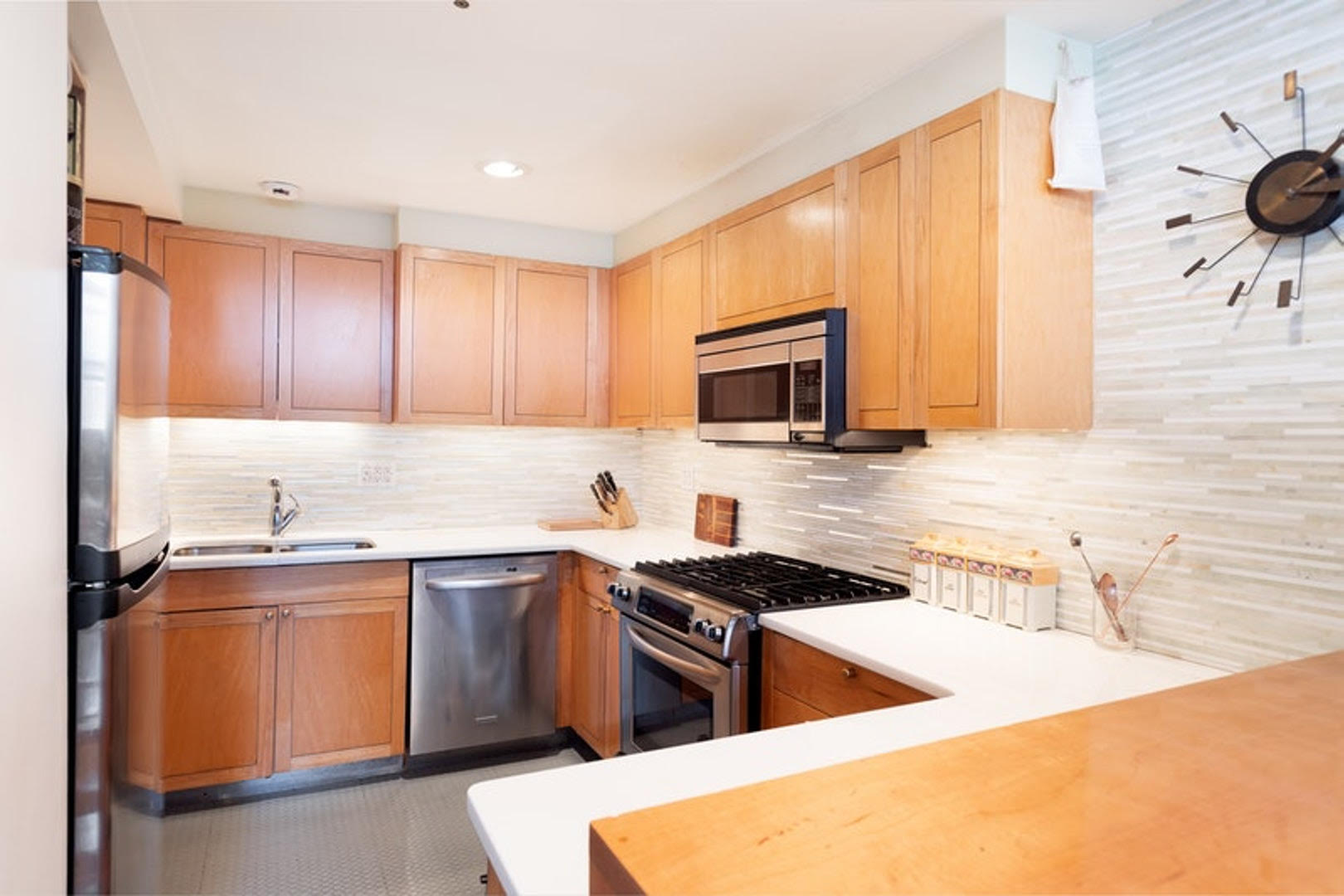620 Broadway, Unit PH6F Manhattan, NY 10012 - Photo 15 of 26