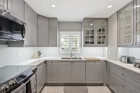 $730,000 | 4002 South Cypress Lane, Unit P17, Pompano Beach, FL 33069