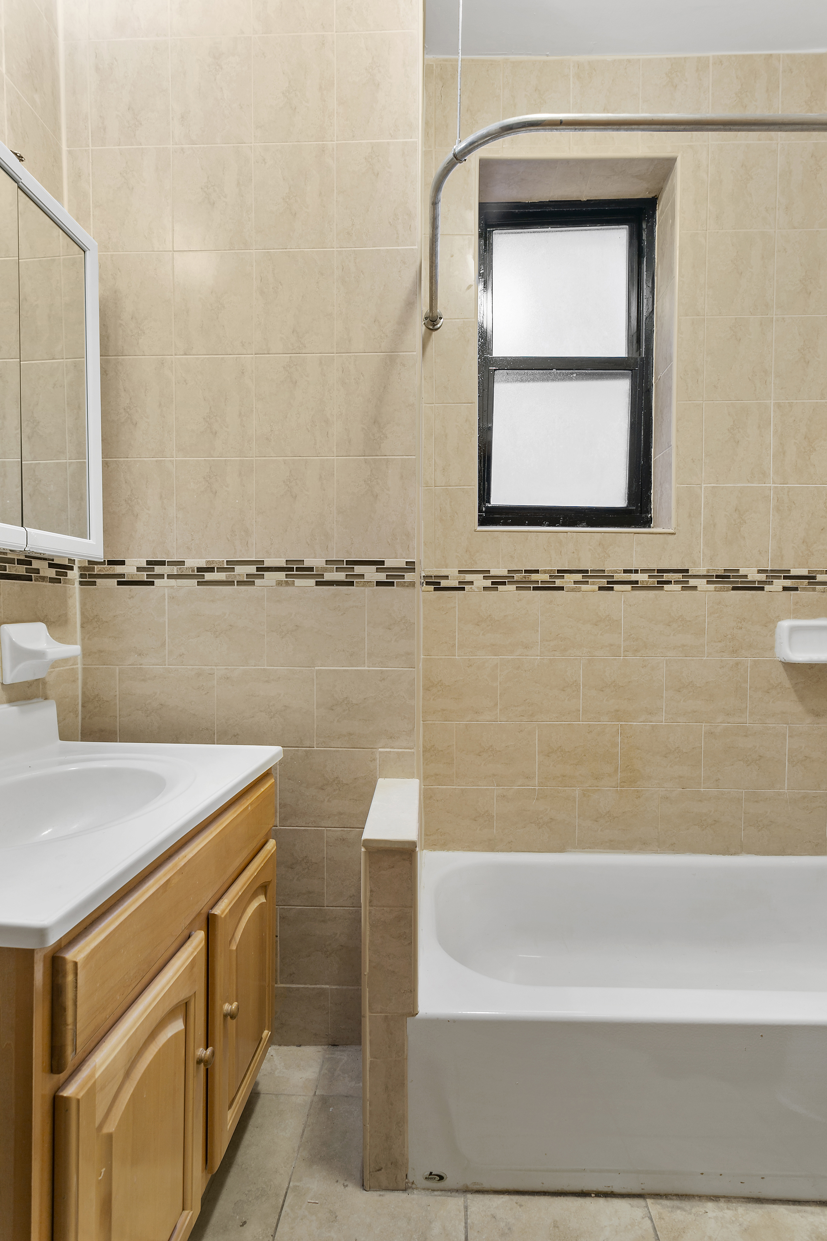 701 St Nicholas Avenue, Unit 3W Manhattan, NY 10031 - Photo 4 of 4