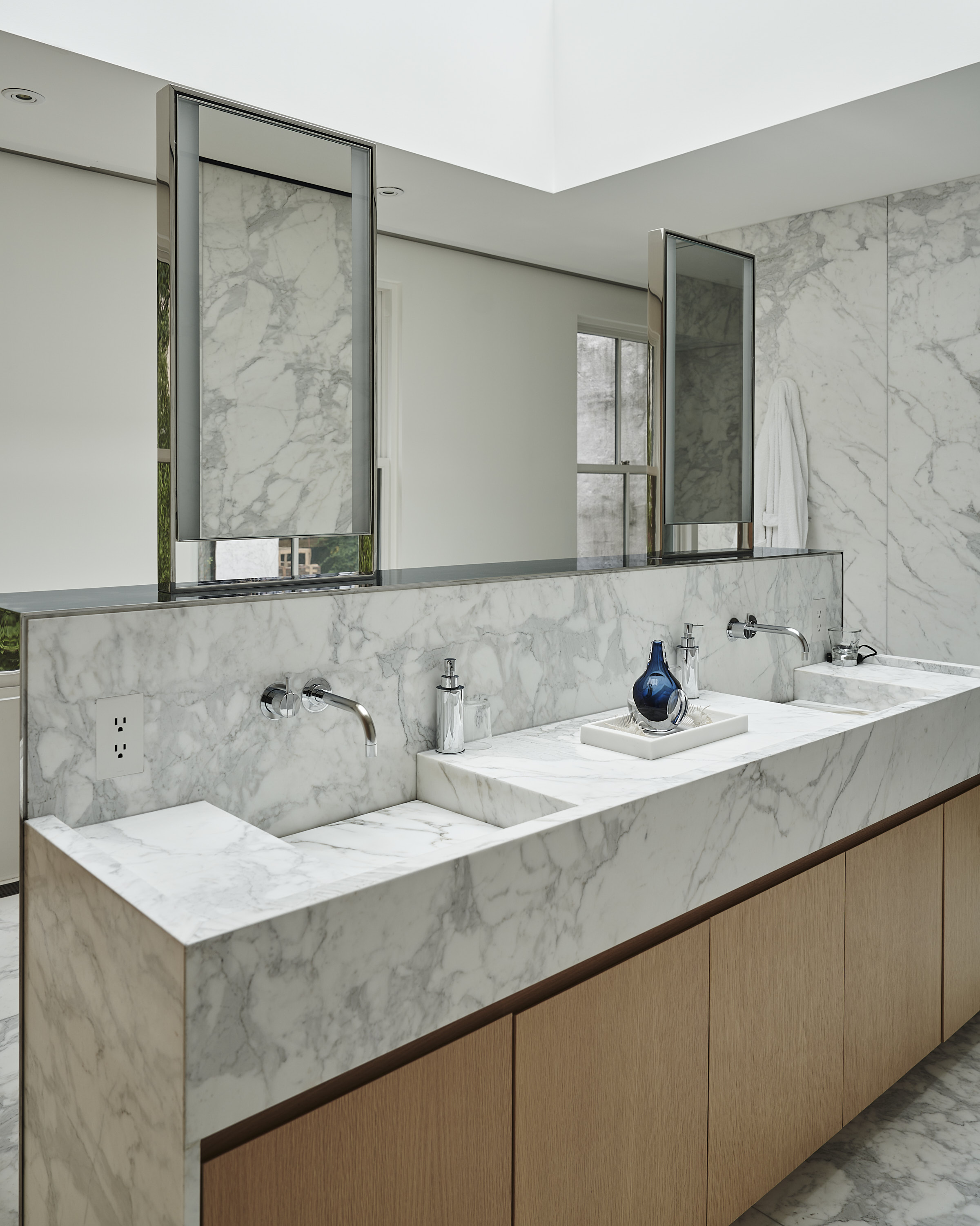 55 West 9th Street Manhattan, NY 10011 - Photo 10 of 19