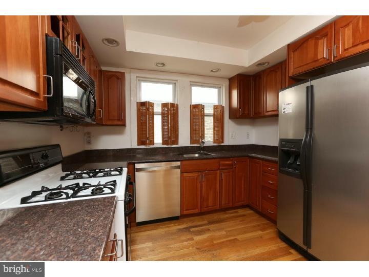 410 Oxford Road Havertown, PA 19083 - Photo 4 of 5