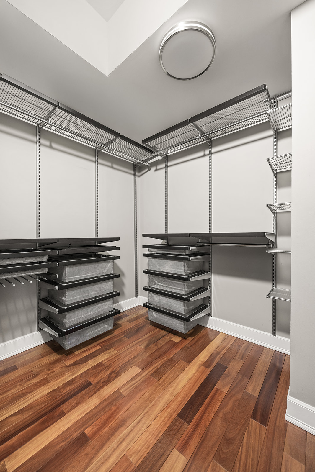 133 Water Street, Unit 8E Brooklyn, NY 11201 - Photo 10 of 16 a view of room with wooden floor and chair