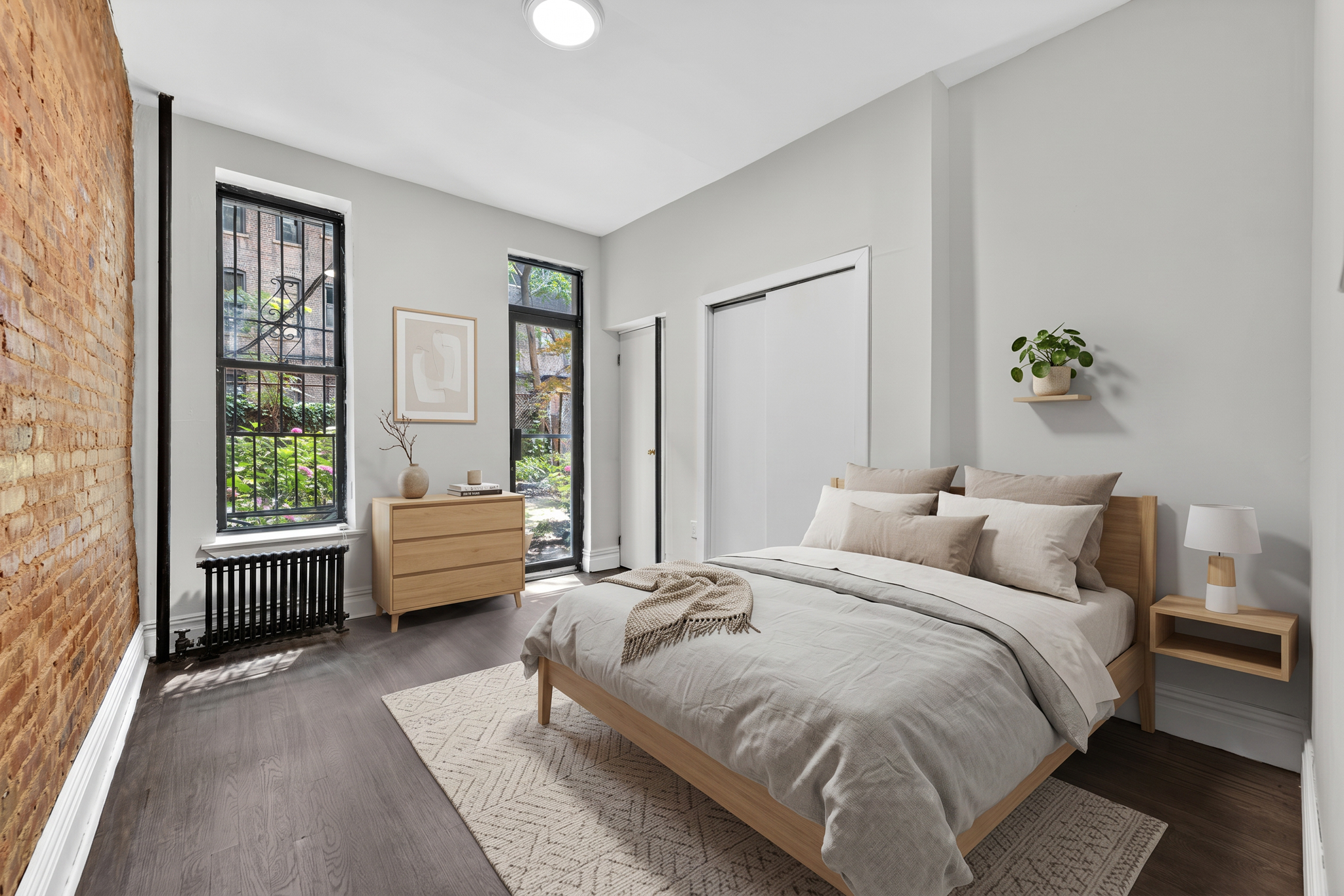 326 East 94th Street, Unit 1E Manhattan, NY 10128 - Photo 6 of 7