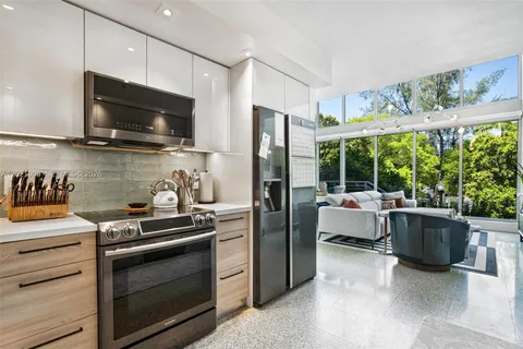 $1,749,999 | 245 Michigan Avenue, Unit LG5, Miami Beach, FL 33139