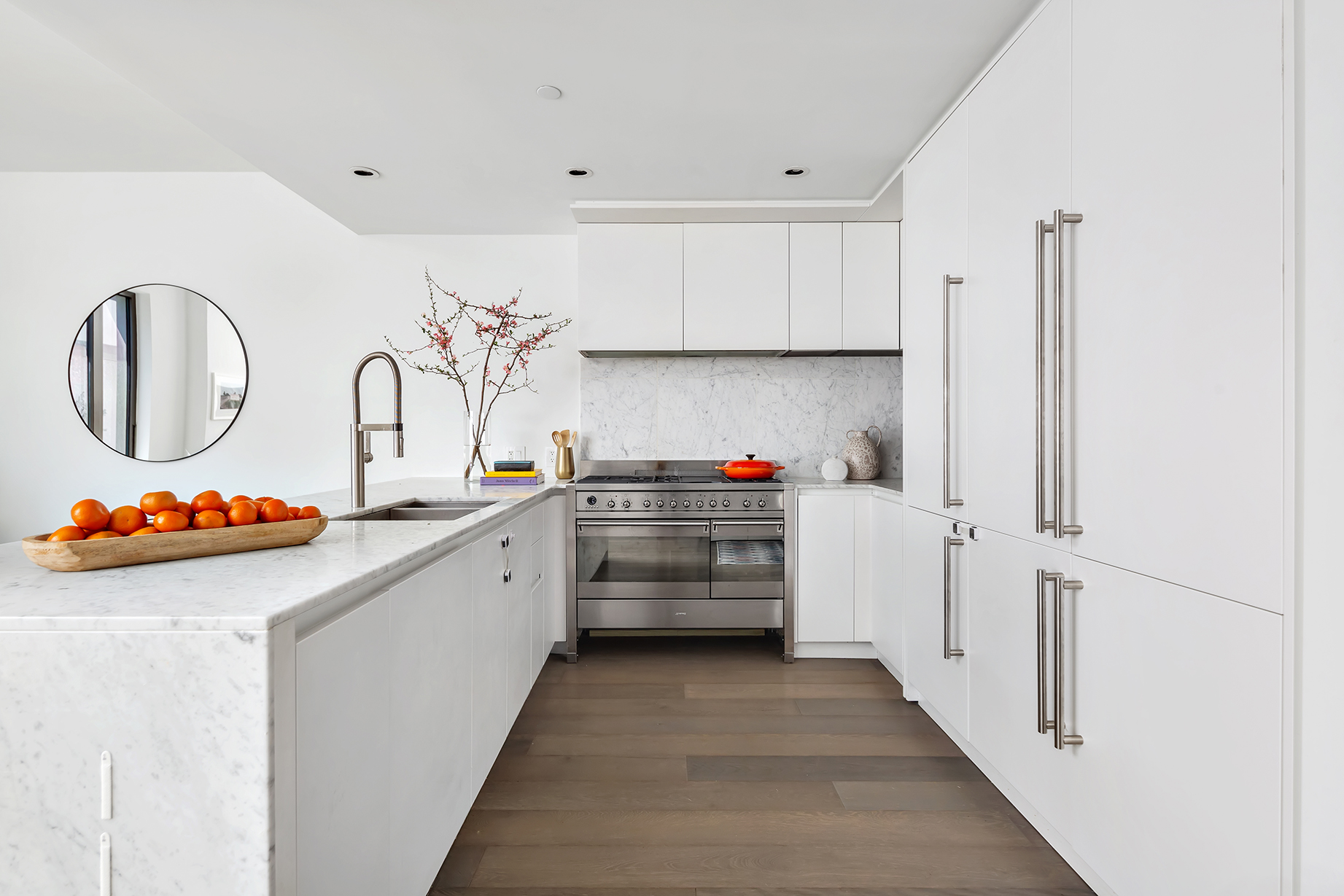 429 Kent Avenue, Unit D724 Brooklyn, NY 11249 - Photo 3 of 17