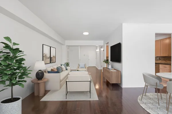 $370,000 | 609 West South Orange Avenue, Unit 4U, South Orange, NJ 07079