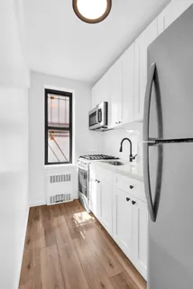 $299,000 | 48-21 40th Street, Unit 5H | Sunnyside