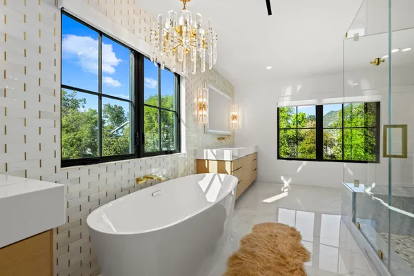 $5,300,000 | 20630 Kingsboro Way, Woodland Hills, CA 91364