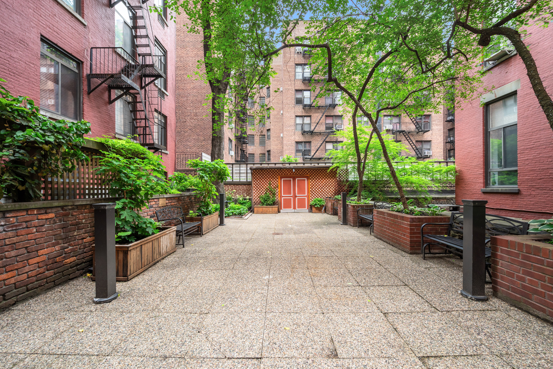 303 Mercer Street, Unit A502 Manhattan, NY 10003 - Photo 11 of 13