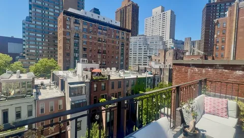 $1,850,000 | 128 West 70th Street, Unit 10 | Upper West Side