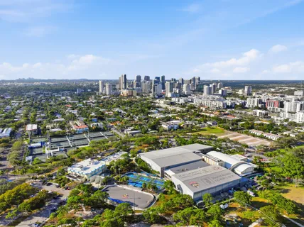 $1,550,000 | 606 Northeast 14th Avenue, Fort Lauderdale, FL 33304