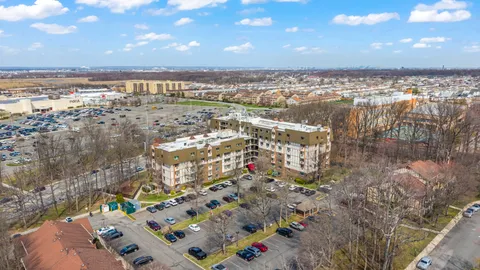 $399,999 | 2 Elmwood Park Drive, Unit 209 | Heartland Village