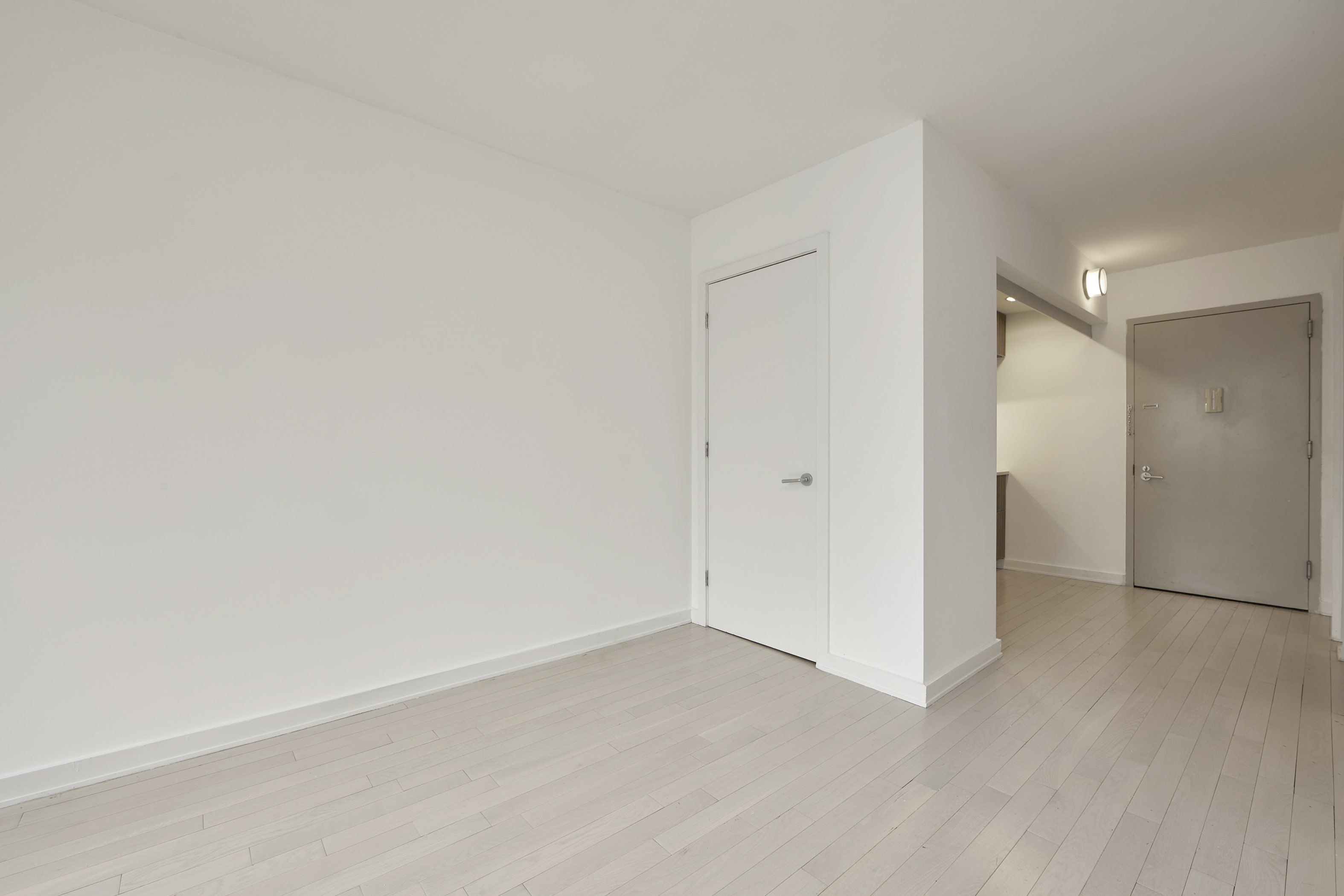 250 Bedford Avenue, Unit 129210 Brooklyn, NY 11249 - Photo 4 of 11