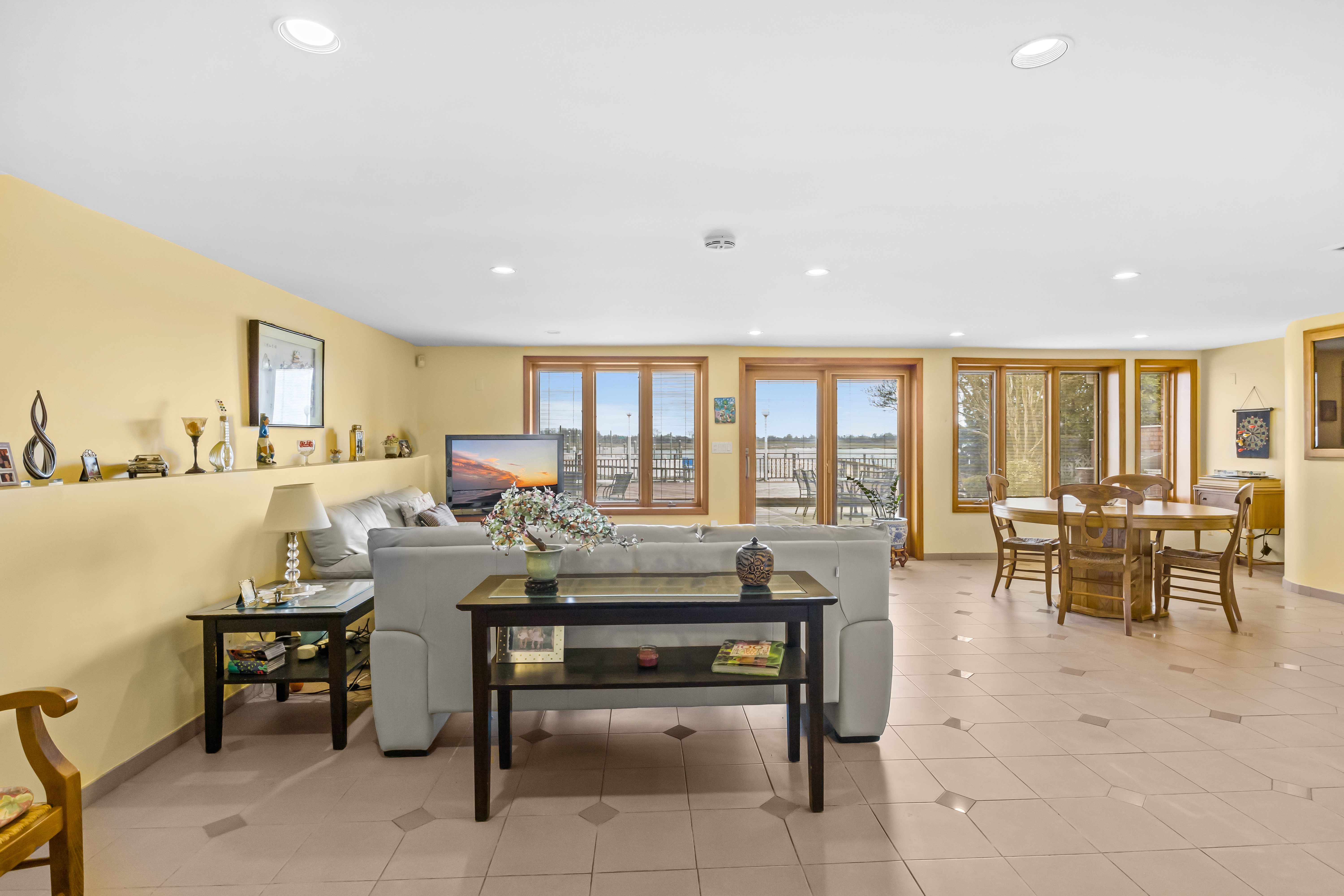 303 Whitman Drive Brooklyn, NY 11234 - Photo 26 of 37 a view of a dining room with furniture