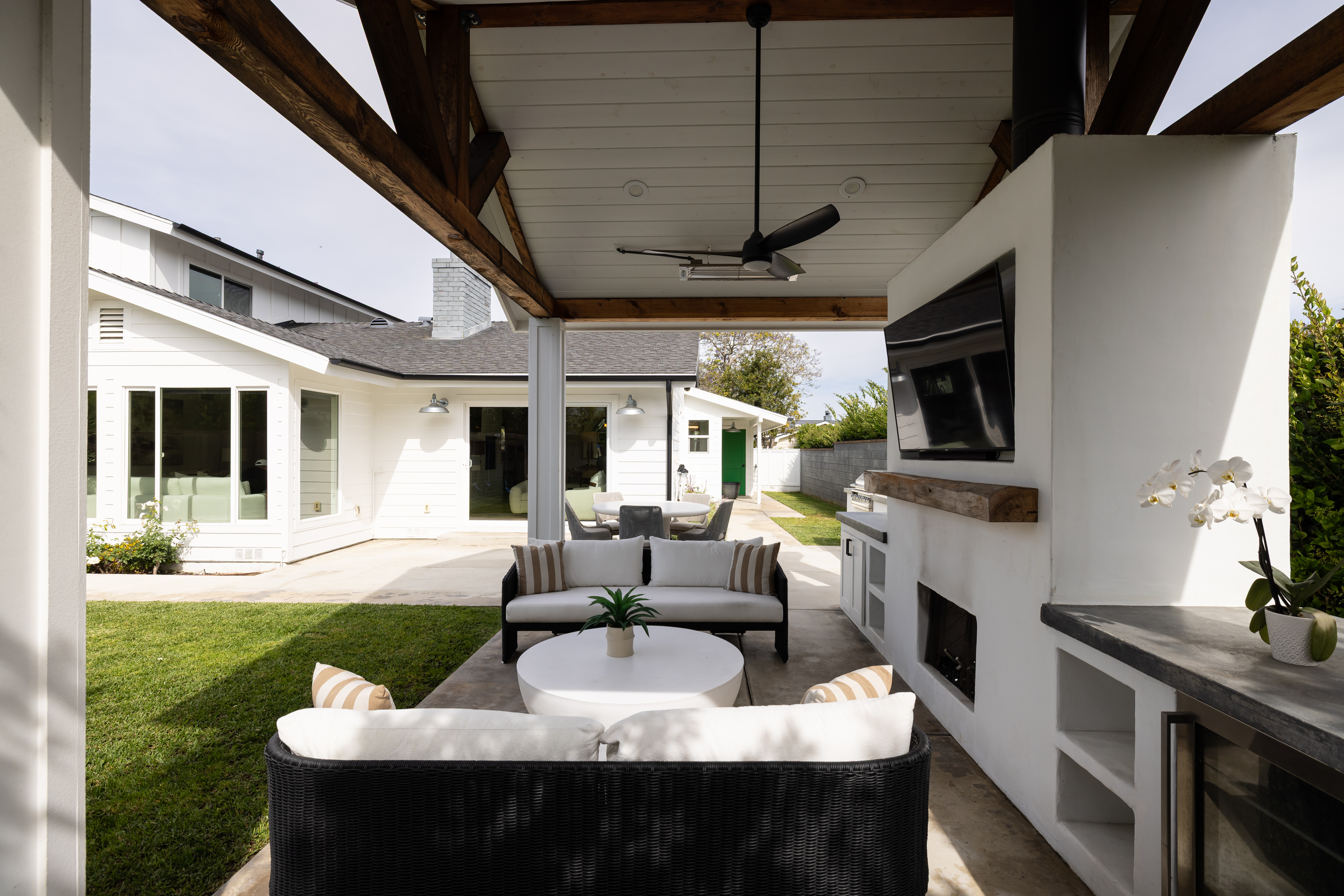 1609 Ruth Lane Newport Beach, CA 92660 - Photo 35 of 41