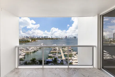 $2,250,000 | 1800 Sunset Harbour Drive, Unit 1212, Miami Beach, FL 33139