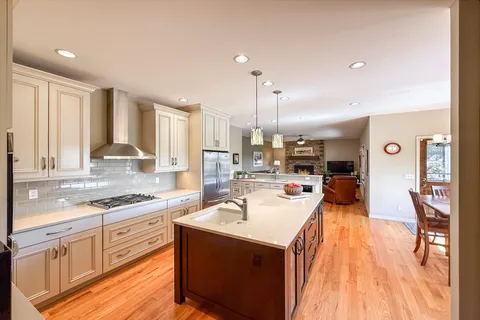$995,000 | 1183 Twin Peaks Circle, Longmont, CO 80503
