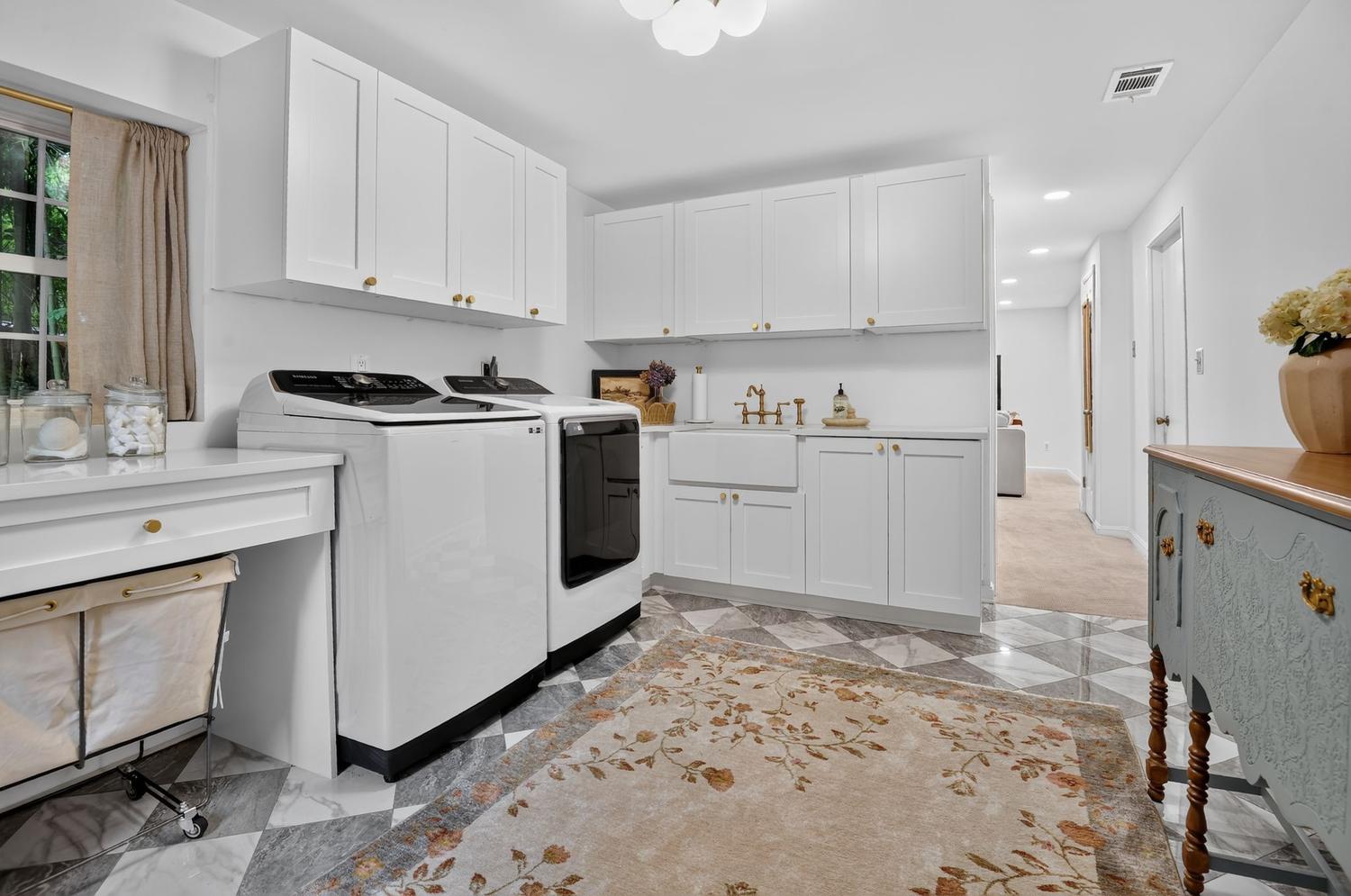 4020 Roberts Road Fairfax, VA 22032 - Photo 24 of 29