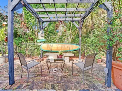 $630,000 | 381 Northeast 42nd Street, Oakland Park, FL 33334