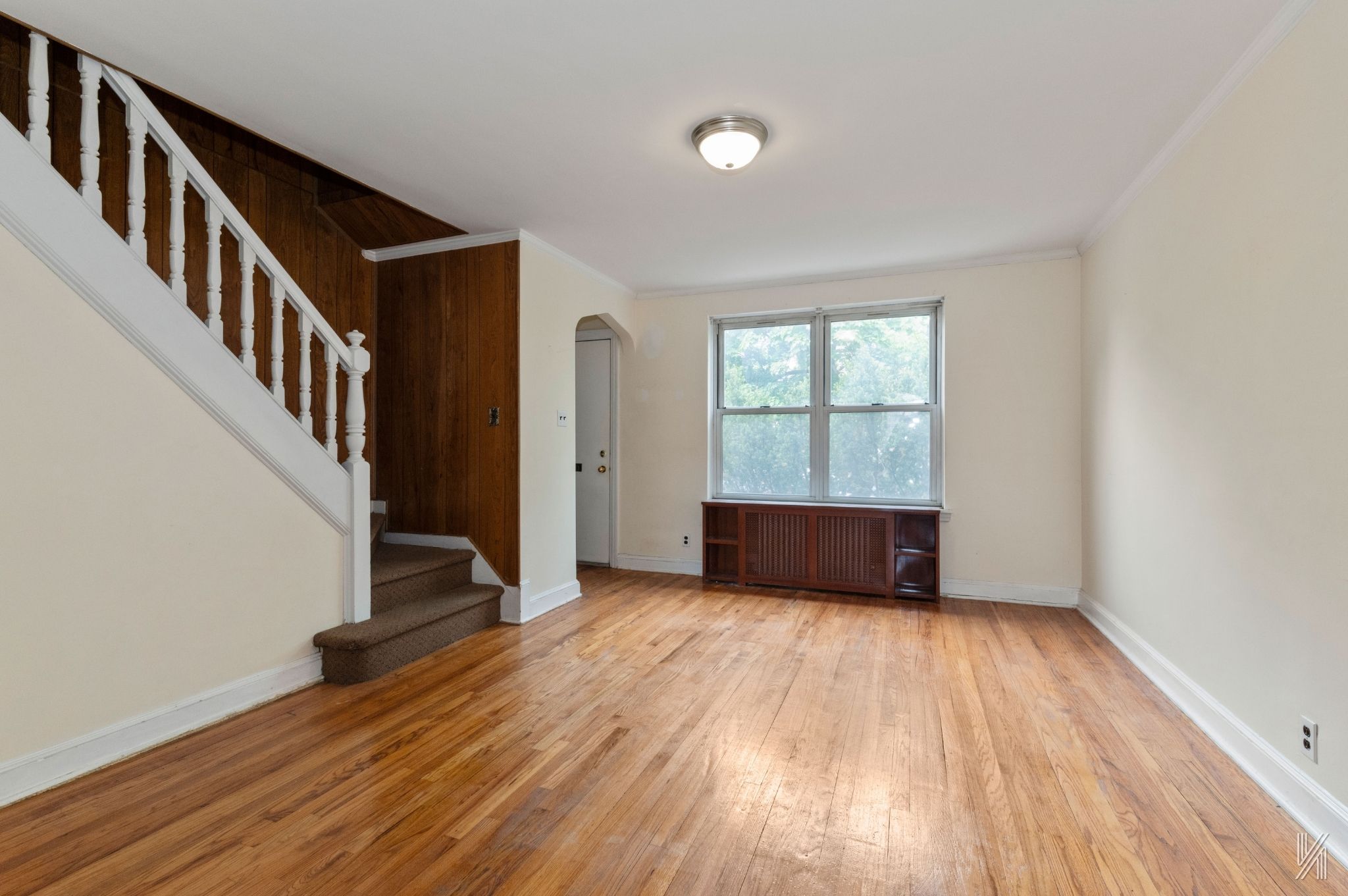 20-29 28th Street Queens, NY 11105 - Photo 2 of 28