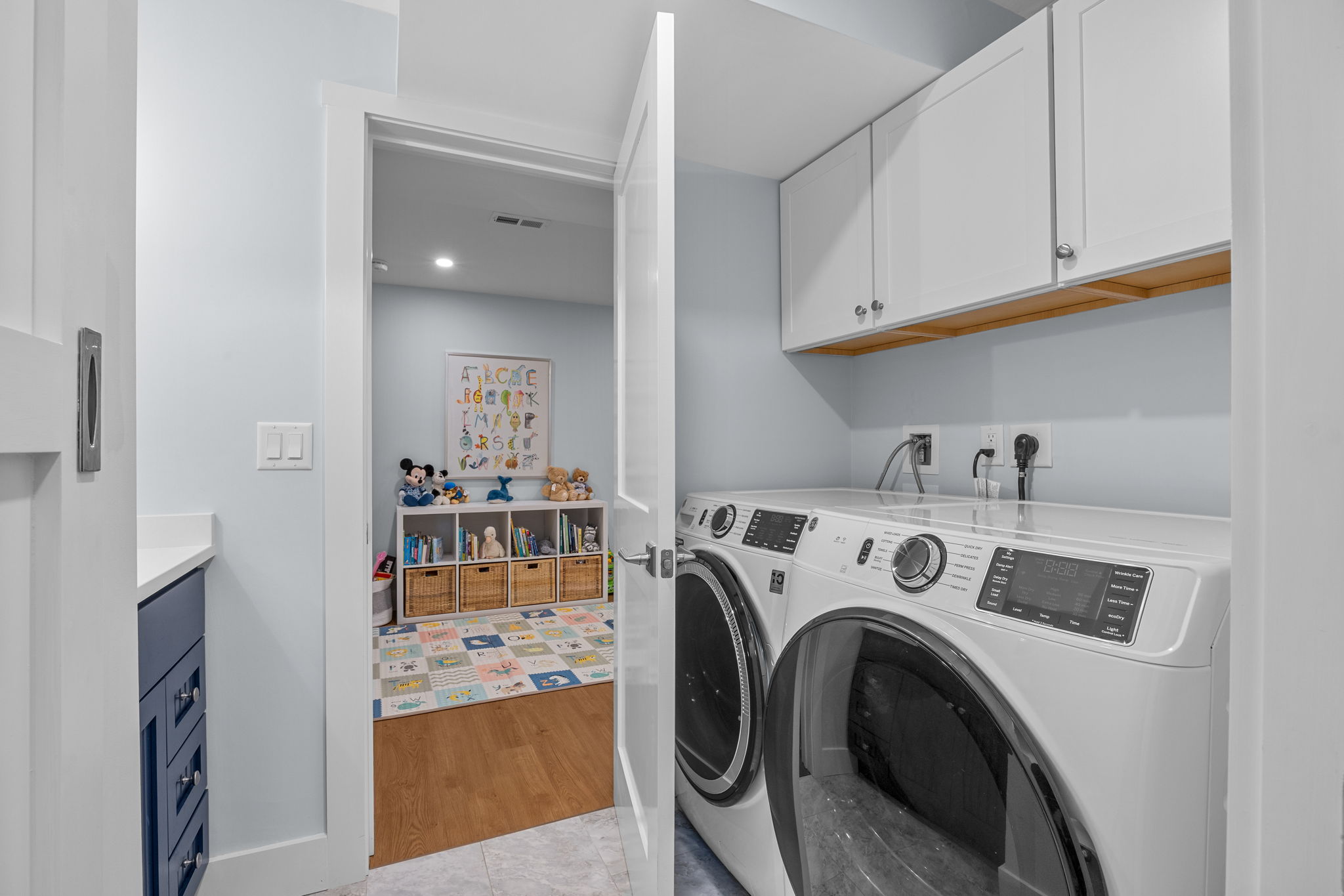 16 2nd Avenue, Unit 4 Osterville, MA 02655 - Photo 30 of 37