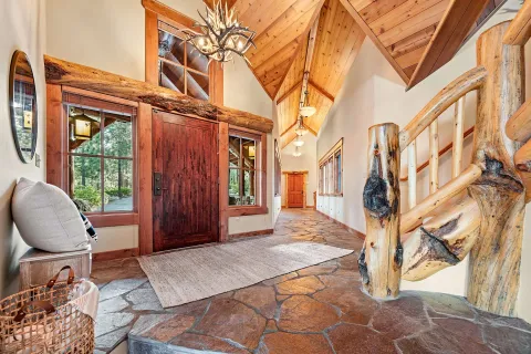 $3,395,000 | 8401 Jake Teeter Drive, Truckee, CA 96161
