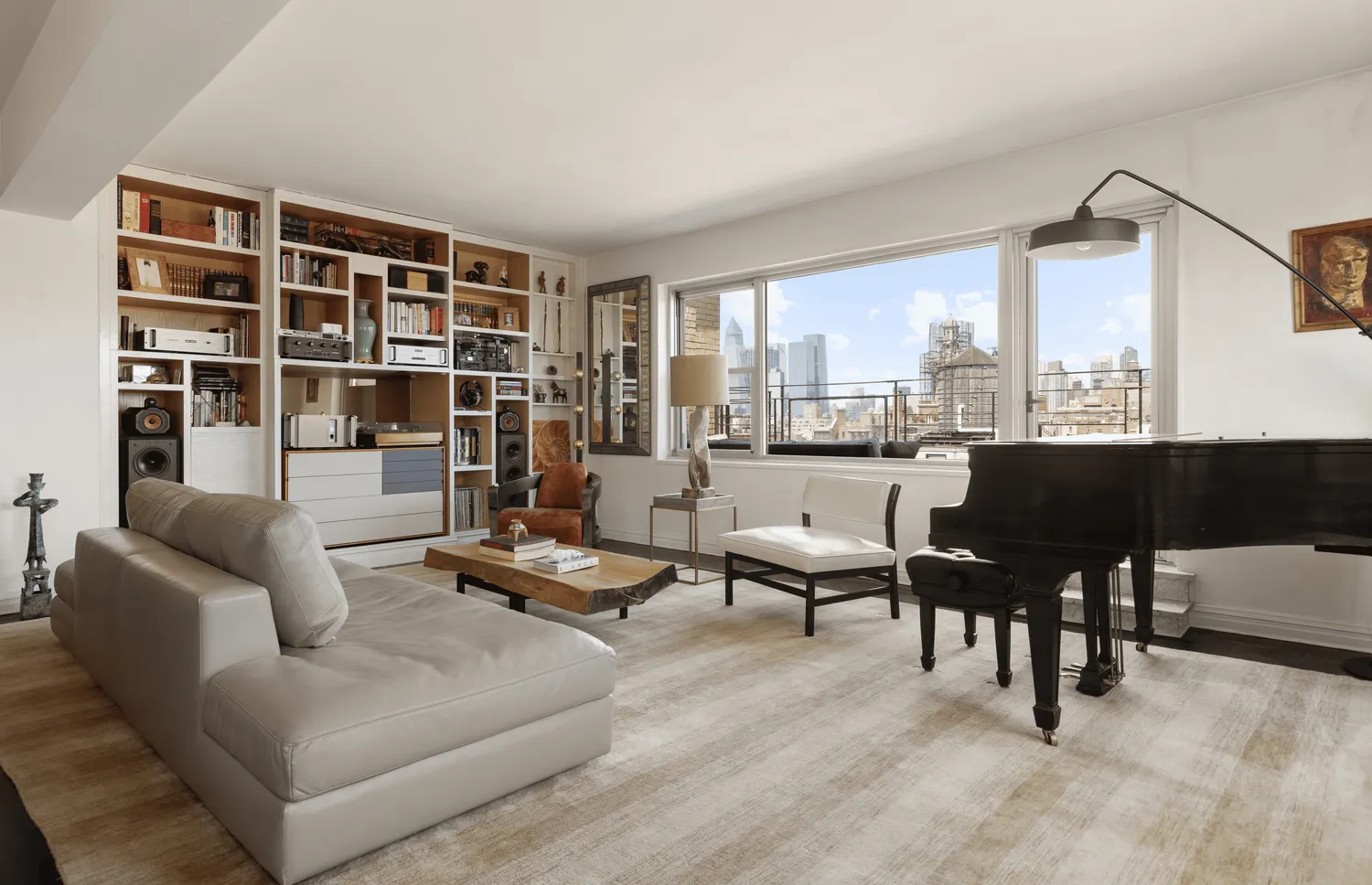 $2,250,000 | 11 5th Avenue, Unit 20N | Greenwich Village