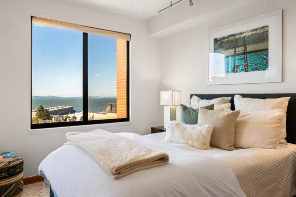 $1,898,000 | 101 Lombard Street, Unit 901W, San Francisco, CA 94111