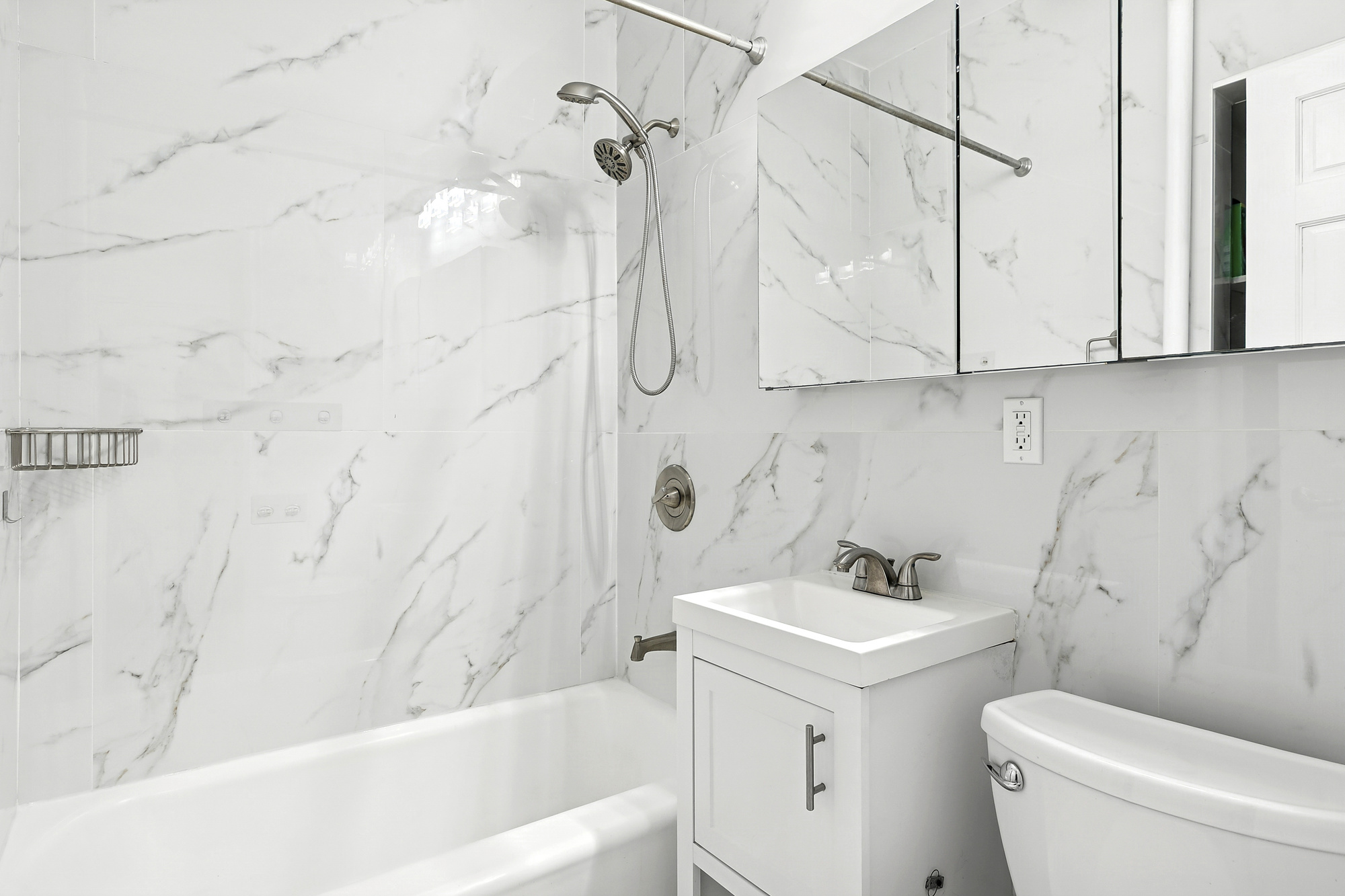 131 East 15th Street, Unit 3B Manhattan, NY 10003 - Photo 4 of 6