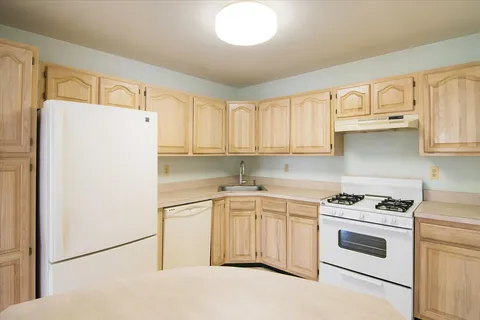 $470,000 | 60 Hickory Way, Mount Arlington, NJ 07856