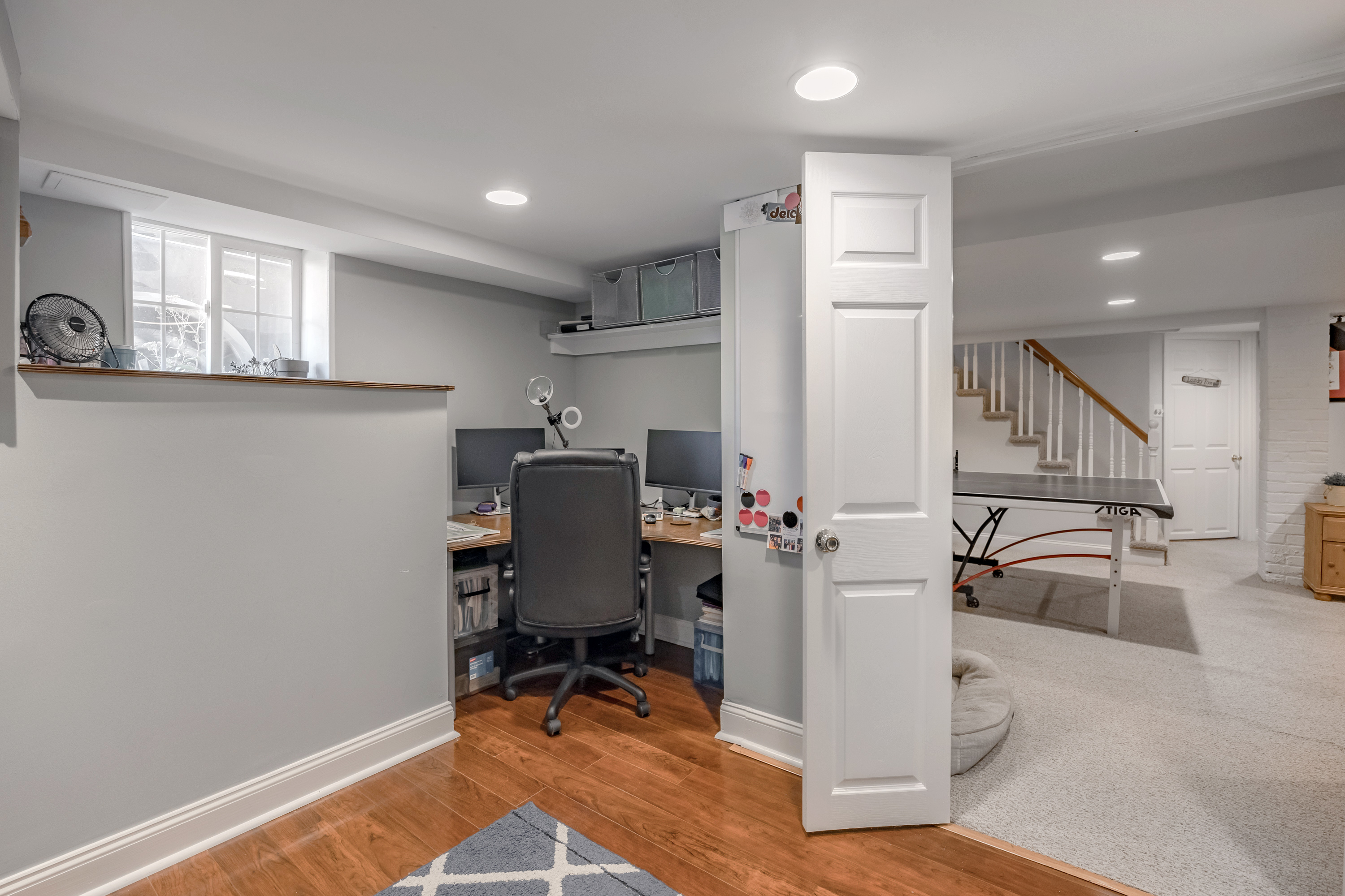134 Strathmore Road Havertown, PA 19083 - Photo 43 of 64 a workspace with furniture and a window
