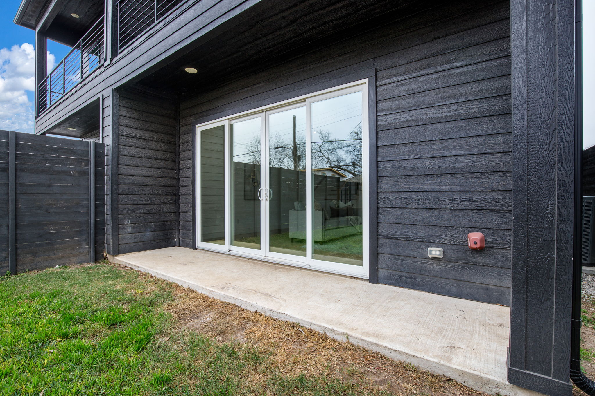 807 South Glasgow Drive Dallas, TX 75223 - Photo 38 of 39