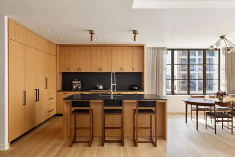 $3,995,000 | 550 West 29th Street, Unit 7A | Chelsea