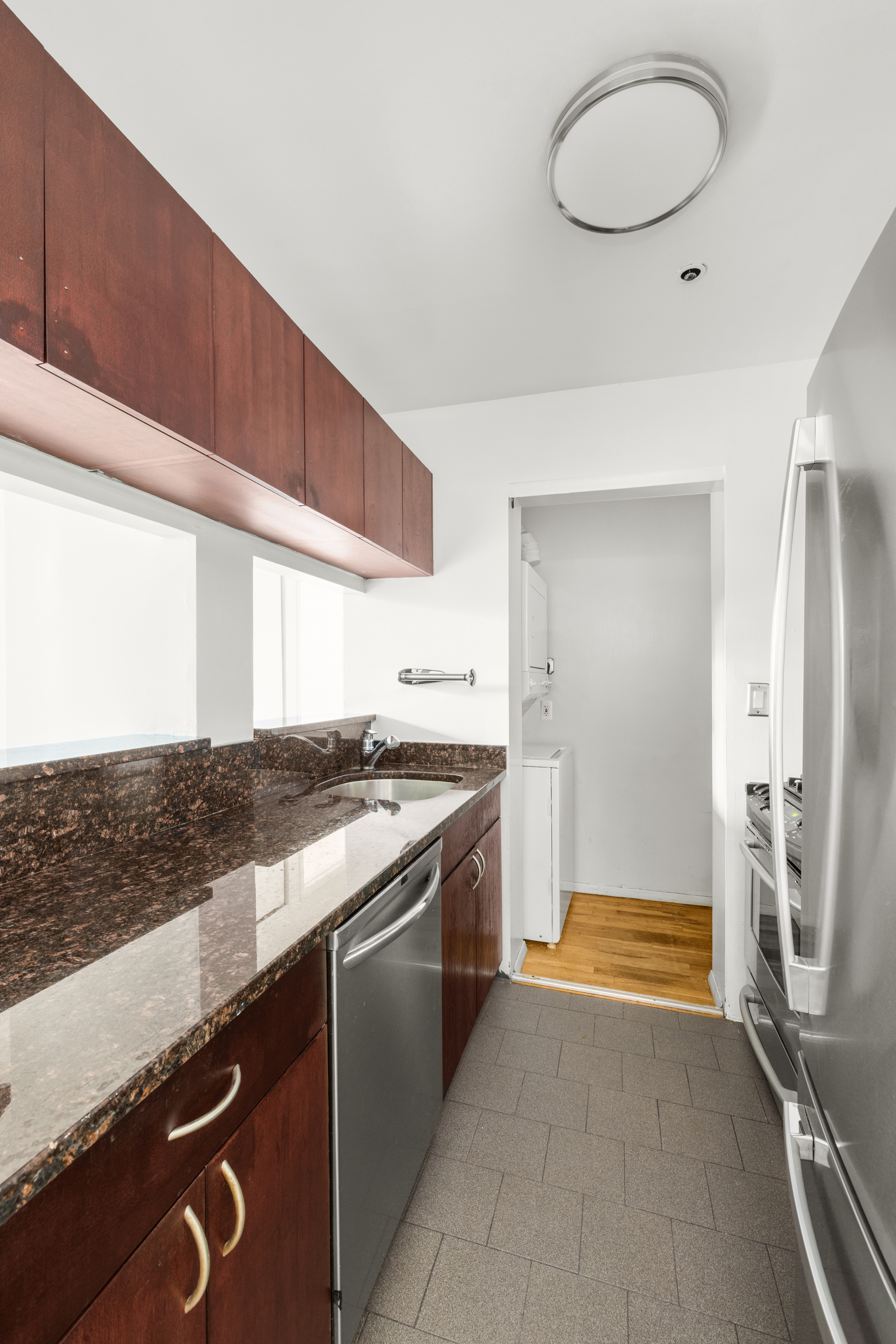 372 Dekalb Avenue, Unit 5C Brooklyn, NY 11205 - Photo 3 of 7