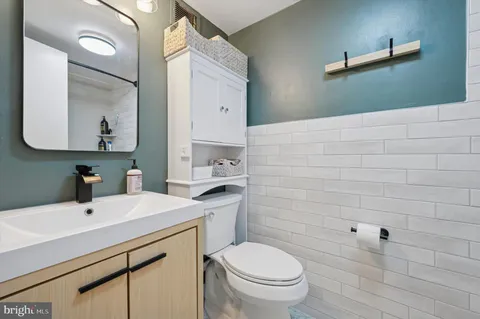 $230,000 | 211 Christian Street, Unit C, Philadelphia, PA 19147