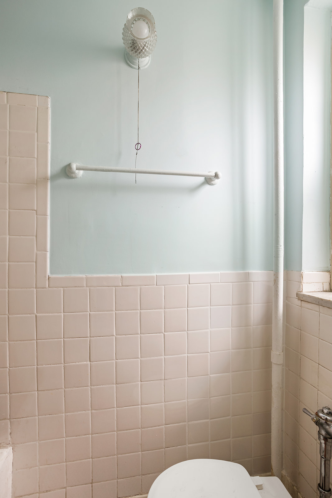 33-39 80th Street, Unit 2 Queens, NY 11372 - Photo 10 of 19 a bathroom with a toilet and shower